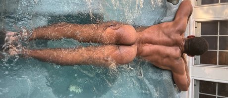 Foto desnuda filtrada de OnlyFans de Versemuscle Jock