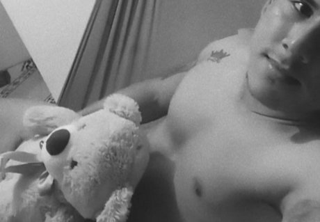 Foto desnuda filtrada de OnlyFans de Andres Rojas