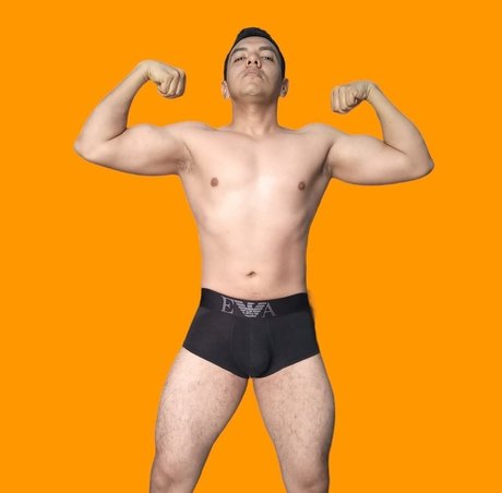 Foto desnuda filtrada de OnlyFans de Carlos Daniel
