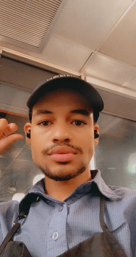 Foto desnuda filtrada de OnlyFans de Joe