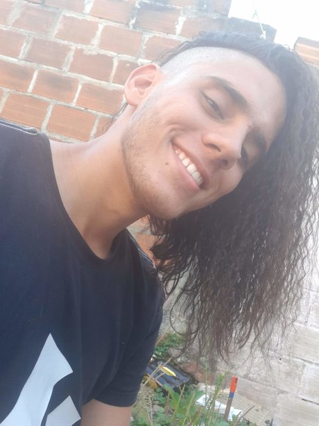 Foto desnuda filtrada de OnlyFans de Juan Carlos Celis Romero
