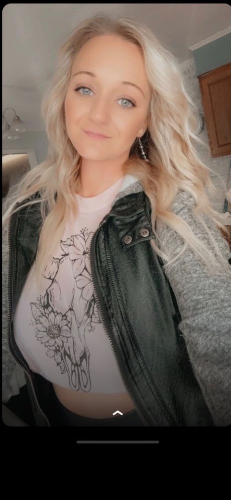 Caroline Dixie Free