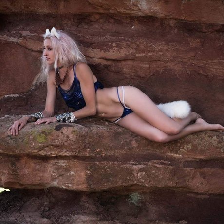 Foto desnuda filtrada de OnlyFans de Miss Doom Kitty Nsfw