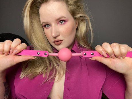 Foto desnuda filtrada de OnlyFans de Miss Cinder