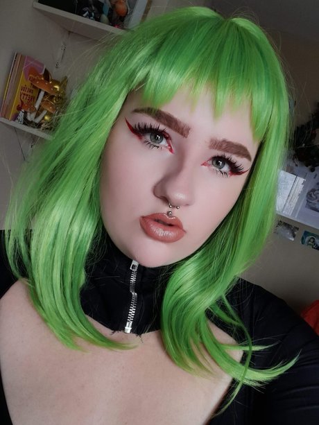 Misscaradivine