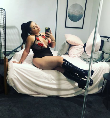 Foto desnuda filtrada de OnlyFans de Miss Bambi