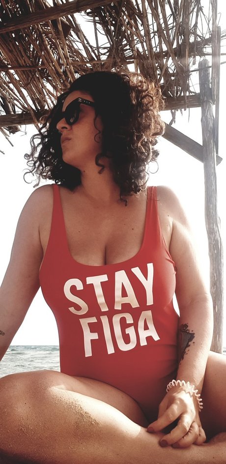 Foto desnuda filtrada de OnlyFans de Paola Eros