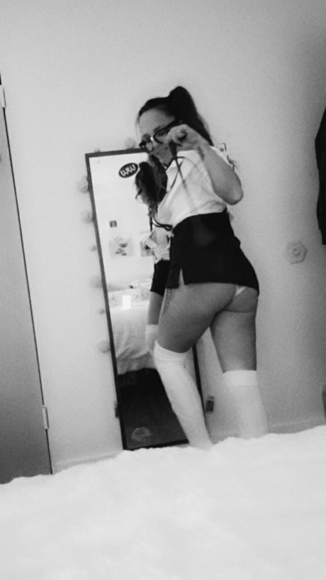 Foto desnuda filtrada de OnlyFans de Miss A