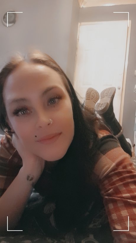 Foto desnuda filtrada de OnlyFans de Zara 