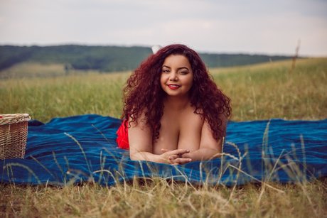 Foto desnuda filtrada de OnlyFans de Miryam Ines