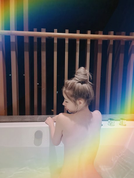 Foto desnuda filtrada de OnlyFans de Pantaree Tienmon