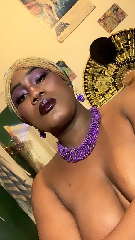 Foto desnuda filtrada de OnlyFans de Ts Nikki