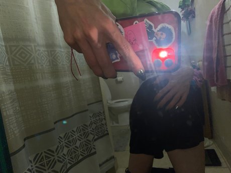 Foto desnuda filtrada de OnlyFans de Starbabby