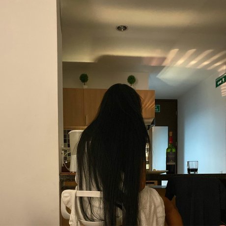 Foto desnuda filtrada de OnlyFans de Brenda