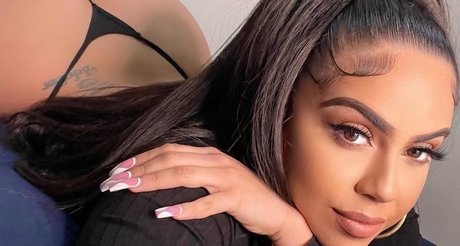 Foto desnuda filtrada de OnlyFans de Jasmine Bella