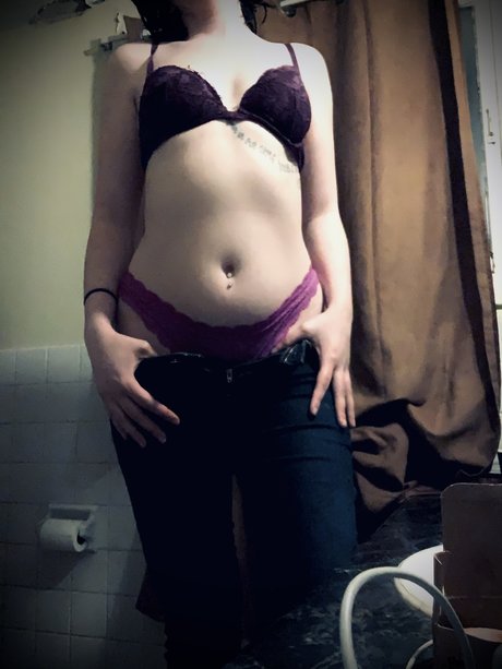 Foto desnuda filtrada de OnlyFans de Alica