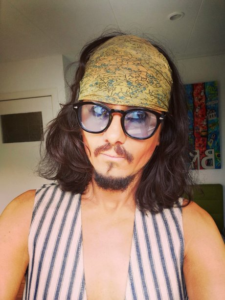 Jhonny Hot