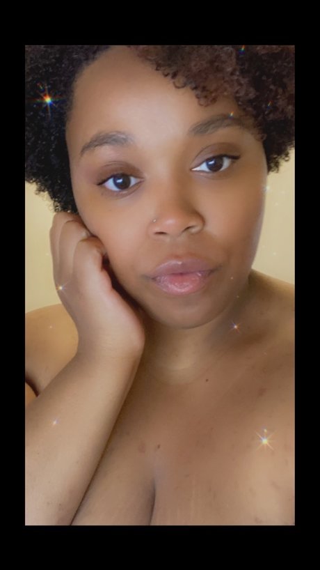 Foto desnuda filtrada de OnlyFans de Shaneese
