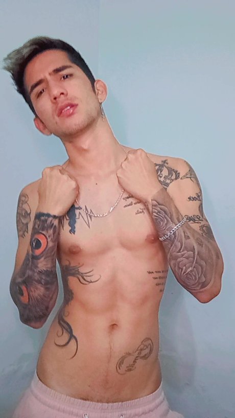 Foto desnuda filtrada de OnlyFans de Carlos Barajas Hernandez