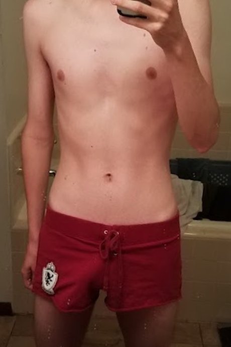 Foto desnuda filtrada de OnlyFans de Jackson Peri