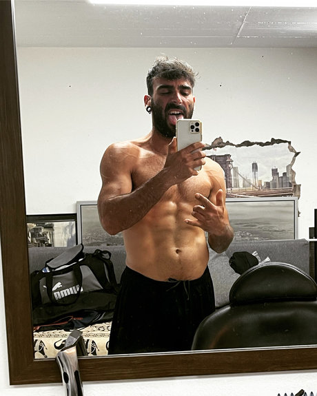 Foto desnuda filtrada de OnlyFans de Canary Island Boy