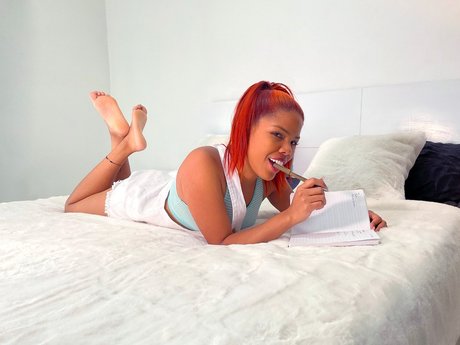 Foto desnuda filtrada de OnlyFans de Celeste