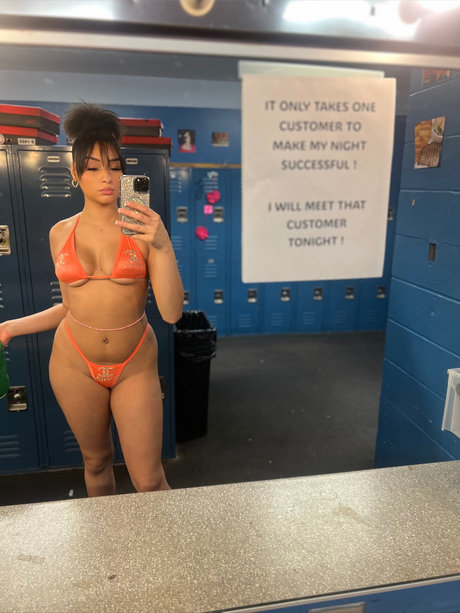 Jayla 