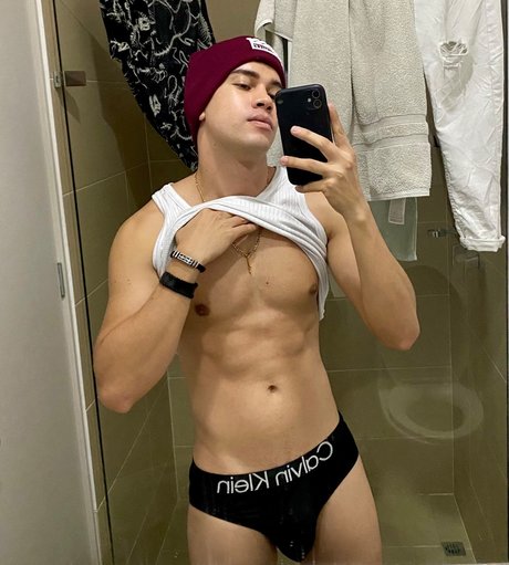 Itsdiyoroficial