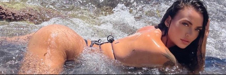 Foto desnuda filtrada de OnlyFans de Chloe Lopezz