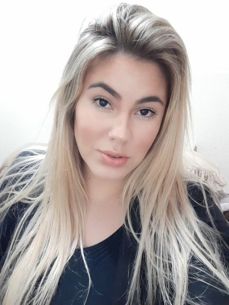 Foto desnuda filtrada de OnlyFans de Jeniffer Alves Macedo Da Silva