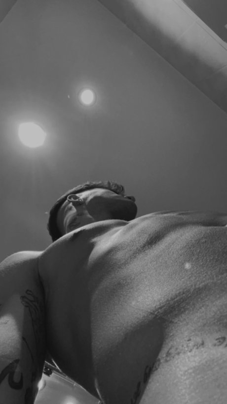 Foto desnuda filtrada de OnlyFans de Jess Casillas