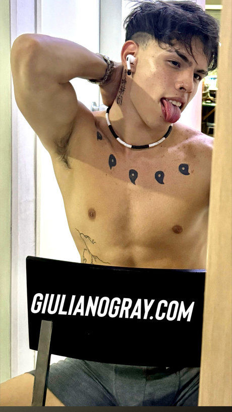 Hot Boy Latino 18