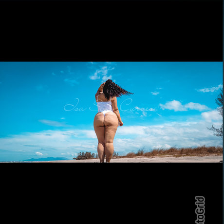 Foto desnuda filtrada de OnlyFans de Isa Sexy Curves