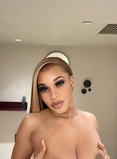 Iluvsapphirebleu