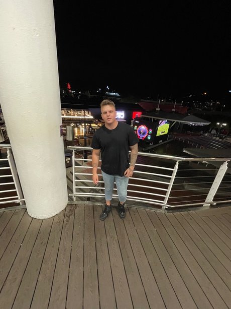 Foto desnuda filtrada de OnlyFans de Jayreece001
