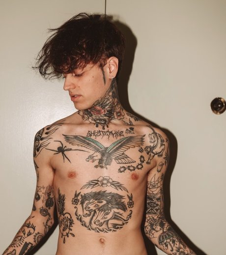 Aaron 
