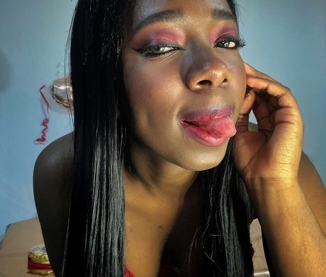 Foto desnuda filtrada de OnlyFans de Sugar Sensation