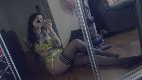 Foto desnuda filtrada de OnlyFans de Mistressbetty