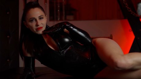 Foto desnuda filtrada de OnlyFans de Mistress Alicia 
