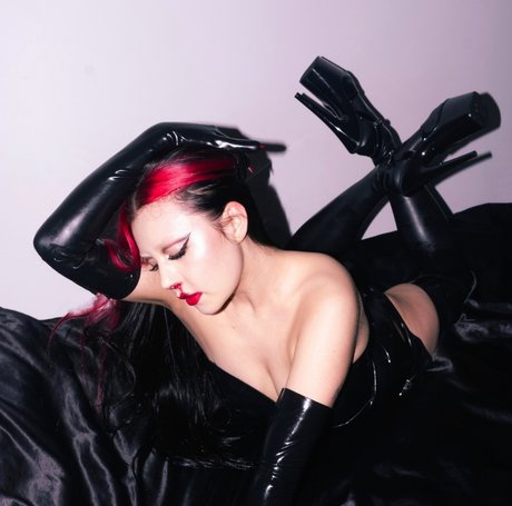 Foto desnuda filtrada de OnlyFans de Mistress Gonya