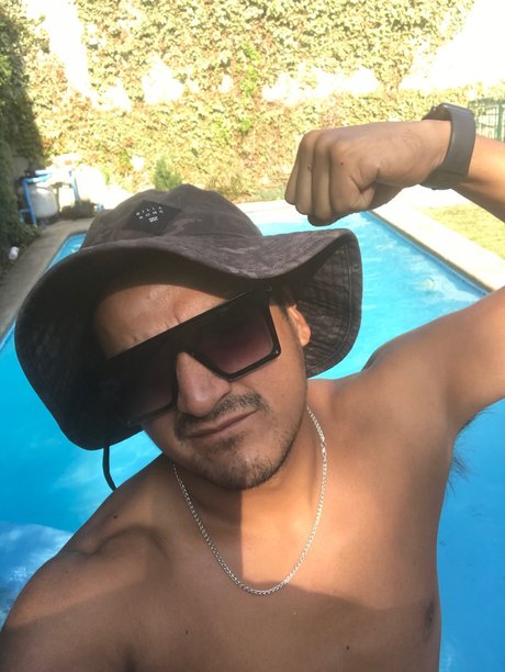 Foto desnuda filtrada de OnlyFans de Mr