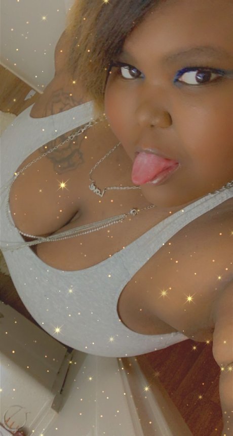Foto desnuda filtrada de OnlyFans de Unique