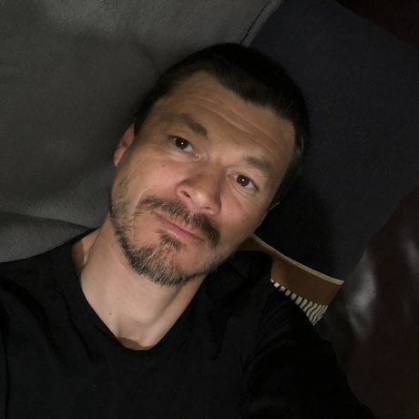 Foto desnuda filtrada de OnlyFans de Model Hommedevetu
