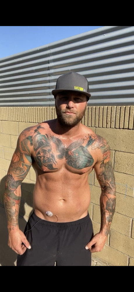 Foto desnuda filtrada de OnlyFans de Mmmthatmatt