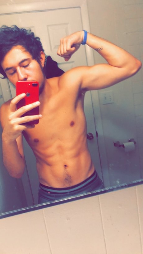 Foto desnuda filtrada de OnlyFans de Mj