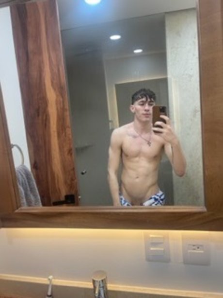 Foto desnuda filtrada de OnlyFans de Hunter Cox
