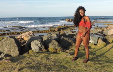Foto desnuda filtrada de OnlyFans de Karma Ghetto