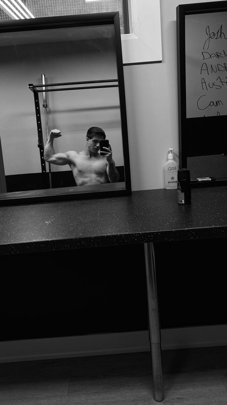Foto desnuda filtrada de OnlyFans de Jayk