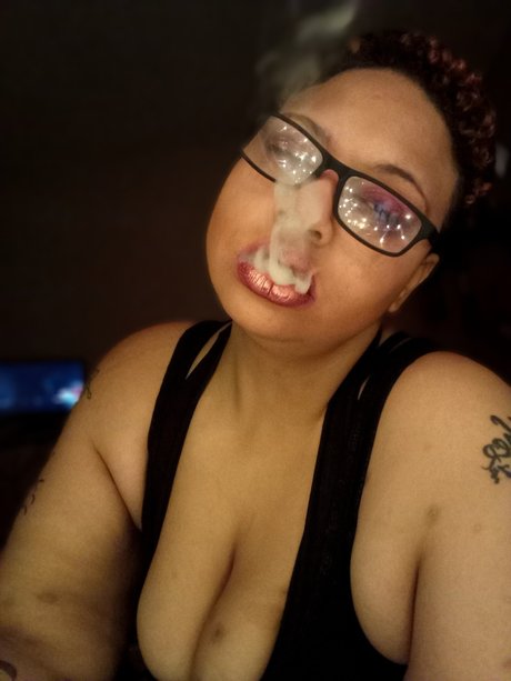 Foto desnuda filtrada de OnlyFans de Karmelbabii