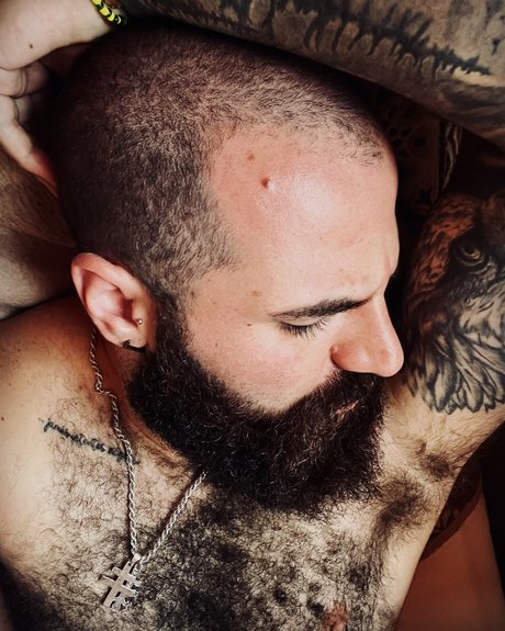 Foto desnuda filtrada de OnlyFans de Morbotf